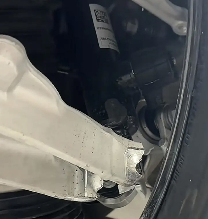 电动汽车断轴原因剖析，技术无法弯道超车，造车还看日本丰田