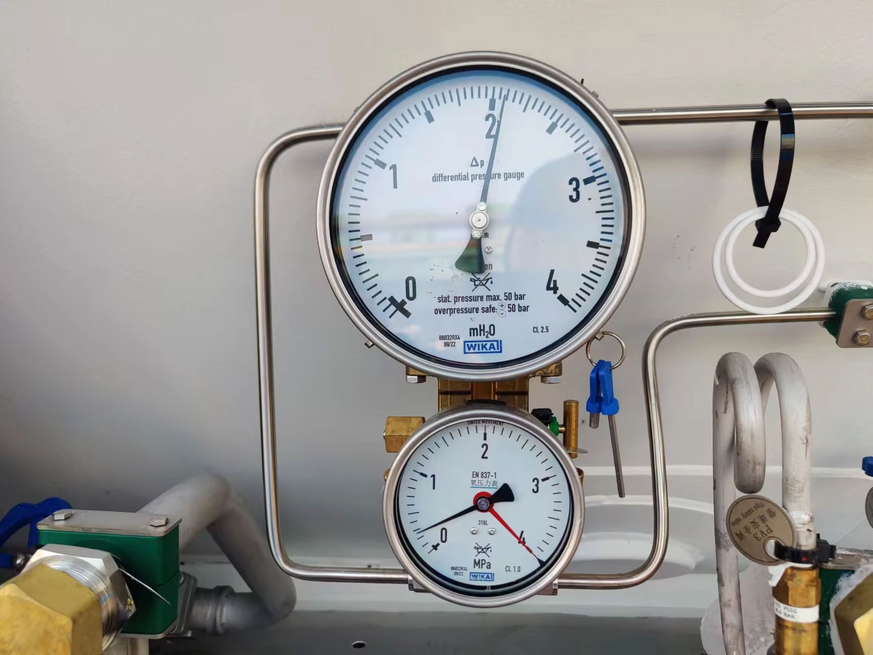 LNG 罐箱（罐式集装箱） P&ID、阀门清单、3D效果图和实物图展示