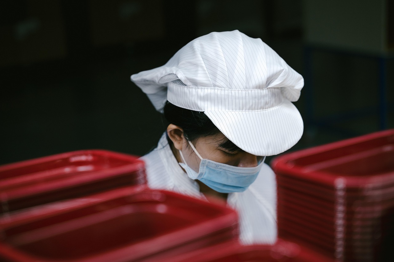 上自动化的代价有多大？喧宾夺主成本翻番往上涨，到最后才发现其实人工最便宜